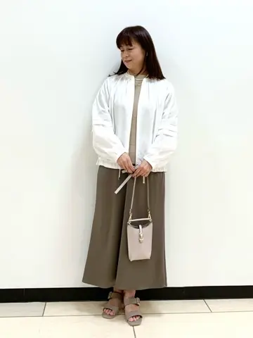 自由区 岡崎 コーディネート画像