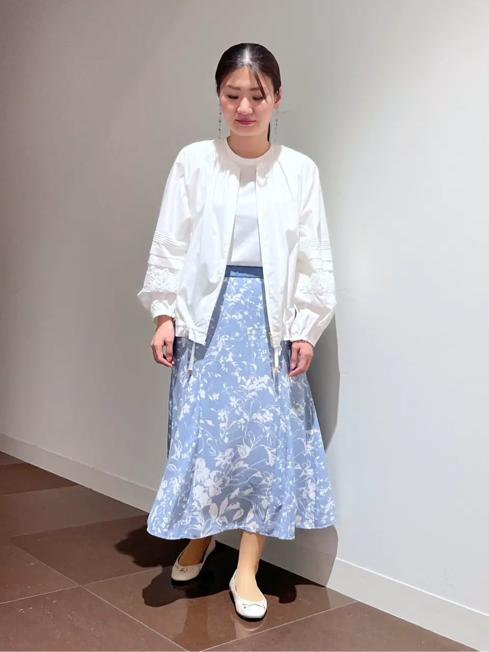 自由区 古宮 コーディネート画像