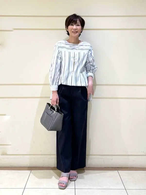 自由区 maruri コーディネート画像