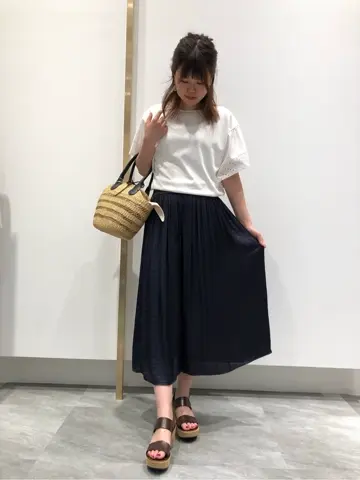 自由区 小林 コーディネート画像