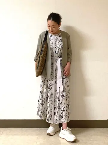 自由区 坂本 コーディネート画像