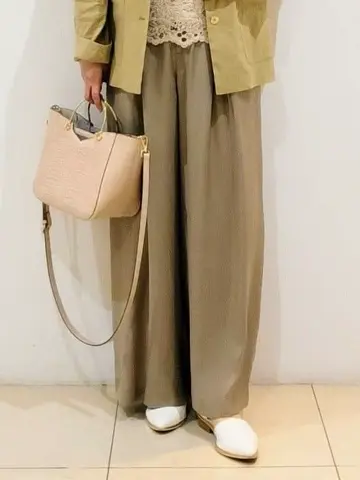 自由区 宇野 コーディネート画像