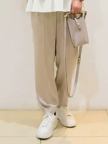 自由区 宇野 コーディネート画像