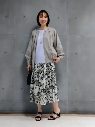 自由区 丸尾 コーディネート画像