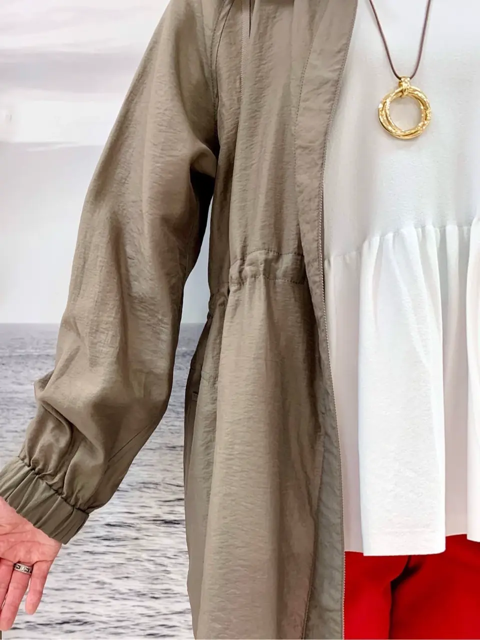 自由区 中鉢 コーディネート画像