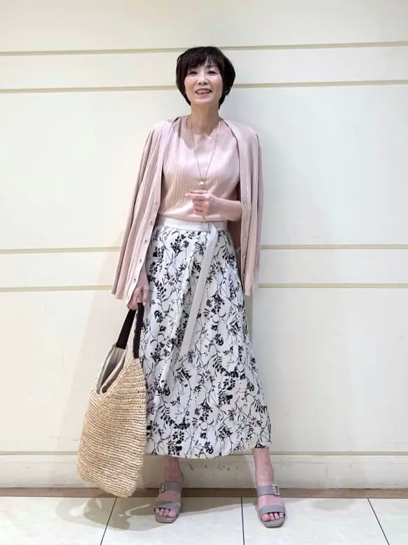 自由区 maruri コーディネート画像