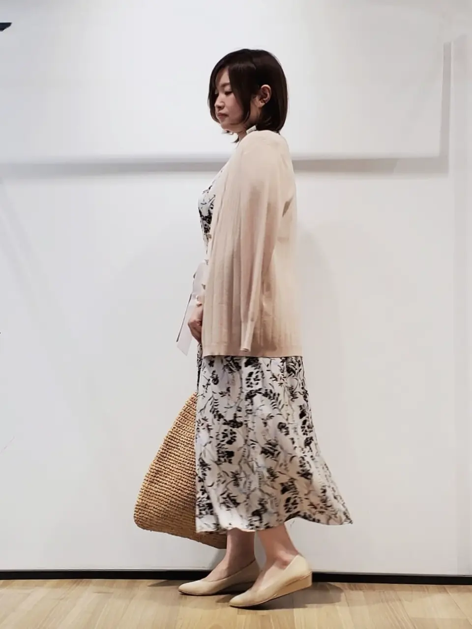 自由区 eri コーディネート画像