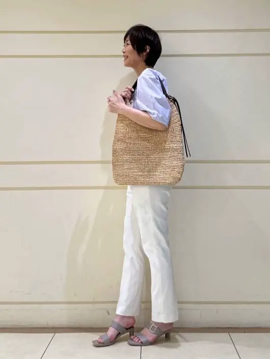 自由区 maruri コーディネート画像