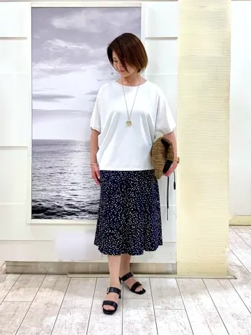 自由区 中鉢 コーディネート画像