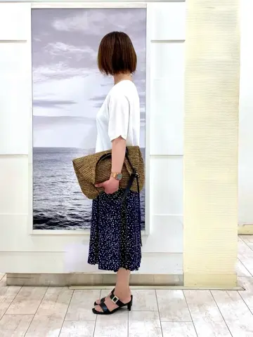 自由区 中鉢 コーディネート画像