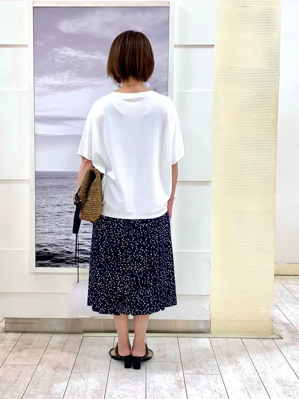 自由区 中鉢 コーディネート画像