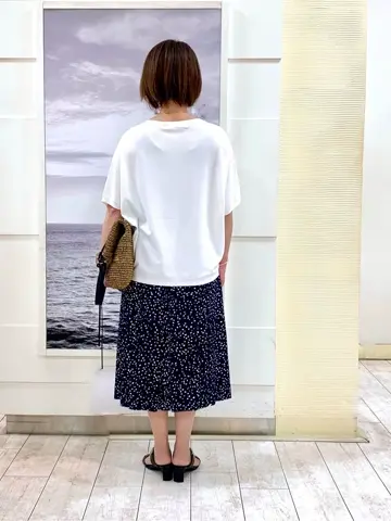 自由区 中鉢 コーディネート画像