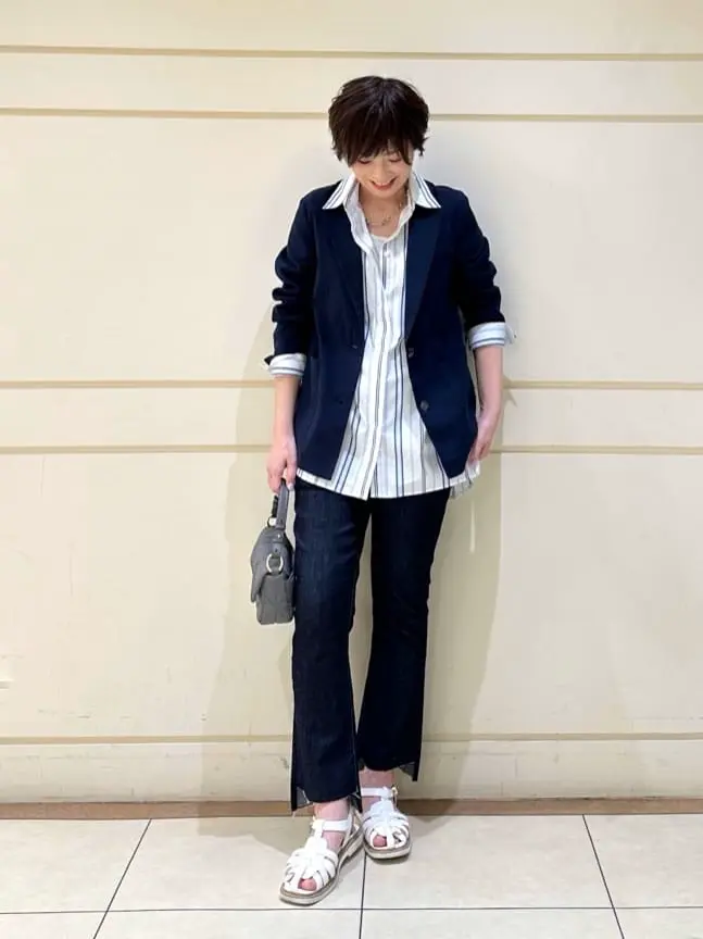 自由区 maruri コーディネート画像