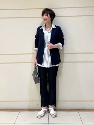 自由区 maruri コーディネート画像