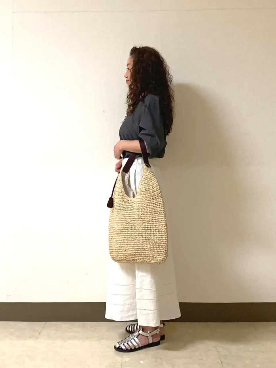 自由区 坂本 コーディネート画像