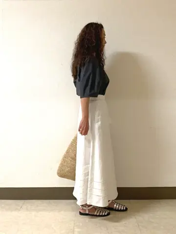 自由区 坂本 コーディネート画像