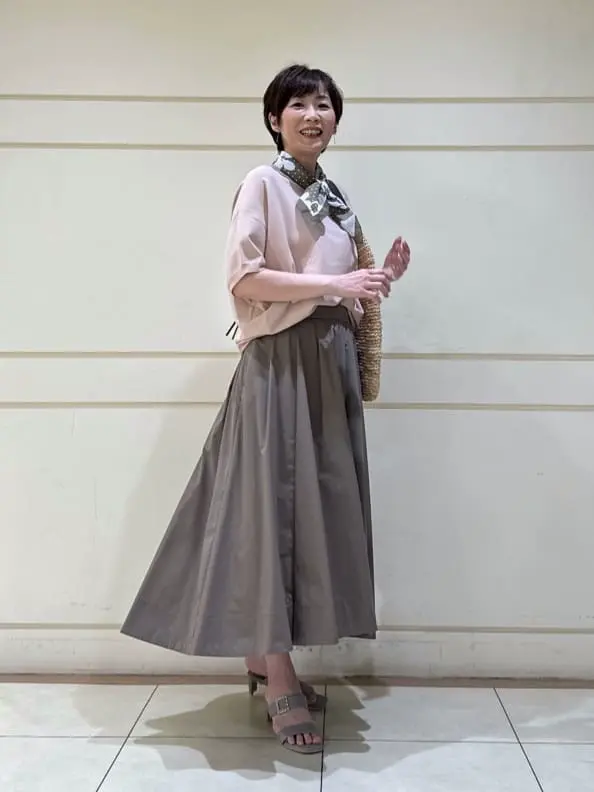 自由区 maruri コーディネート画像