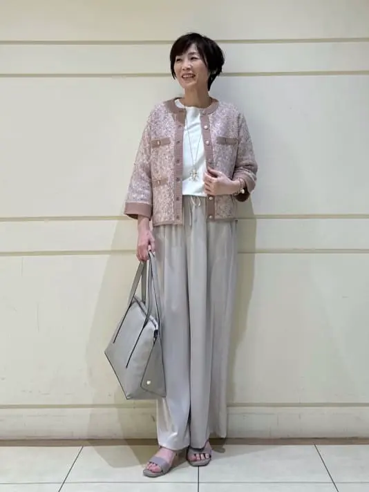 自由区 maruri コーディネート画像