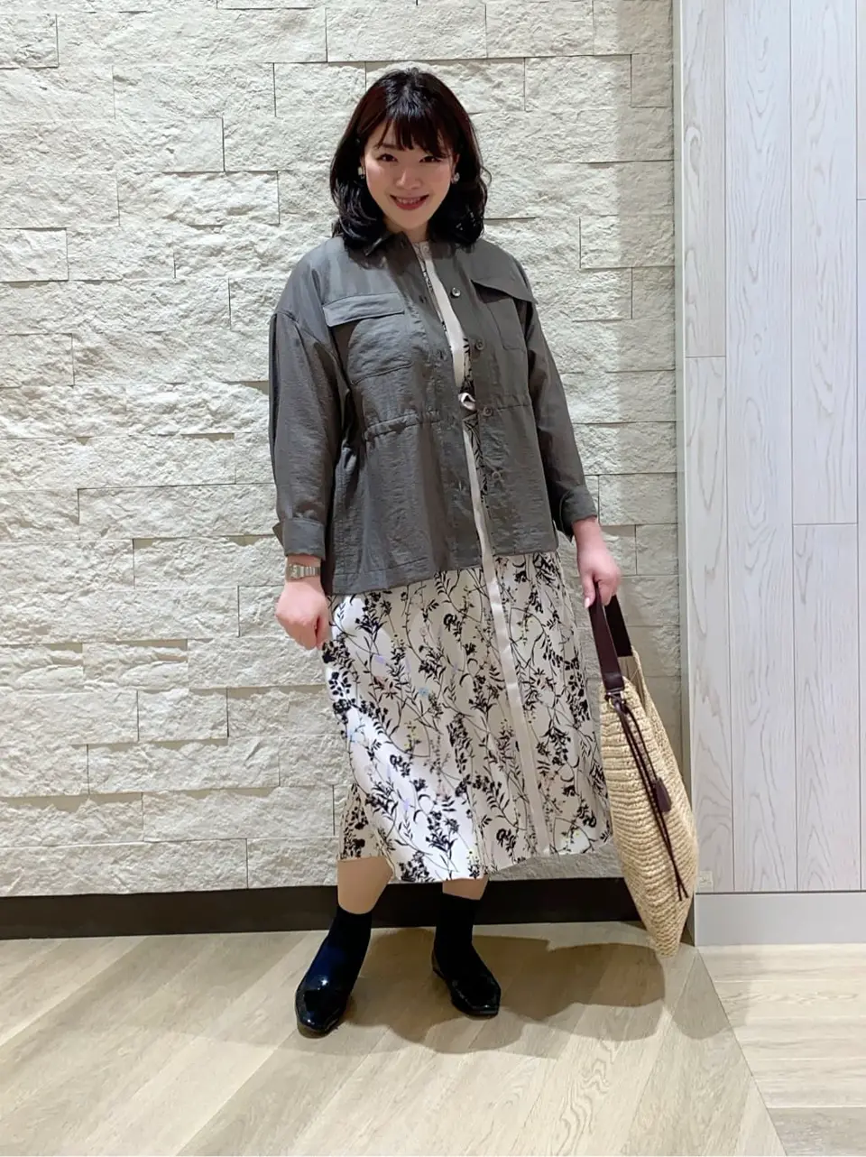 自由区 うめだ コーディネート画像