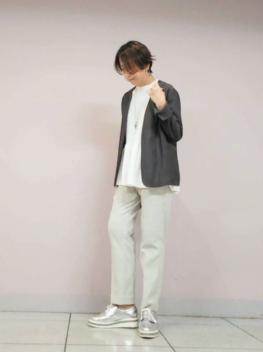 自由区 浅野 コーディネート画像