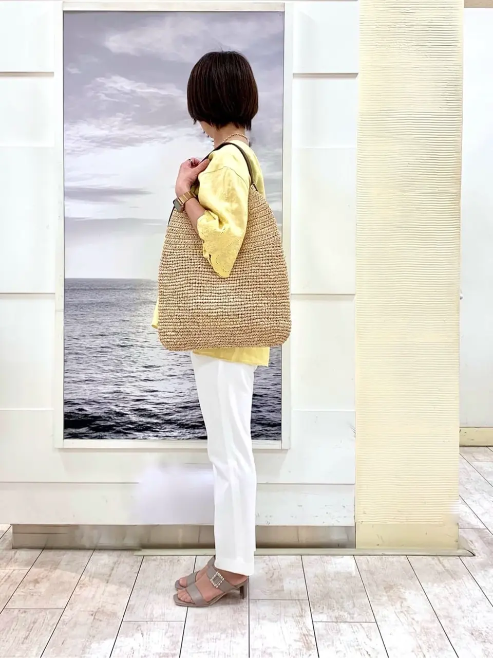 自由区 中鉢 コーディネート画像