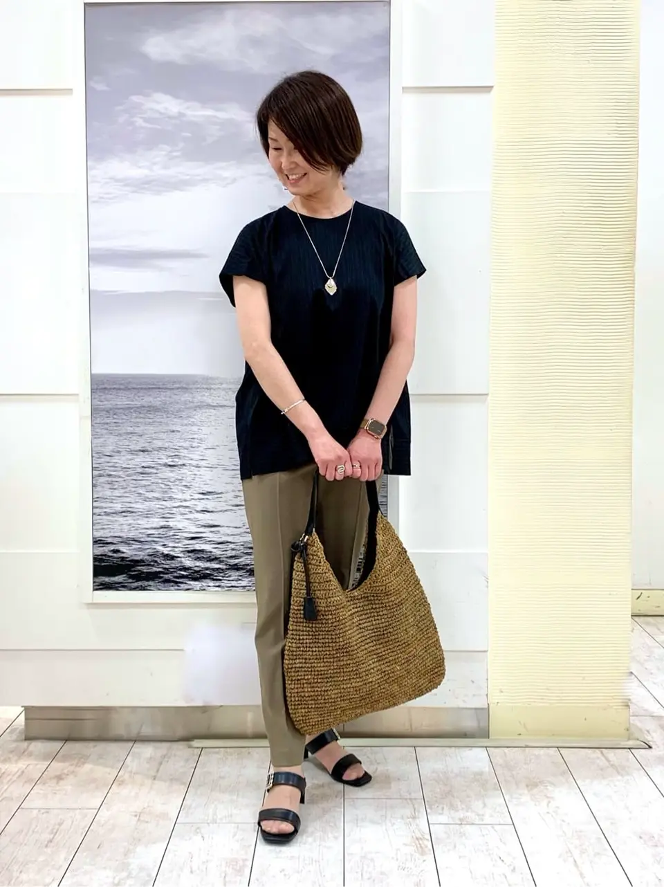  中鉢 コーディネート画像