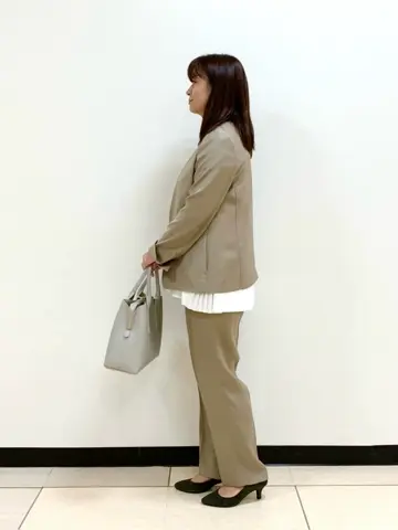 自由区 岡崎 コーディネート画像