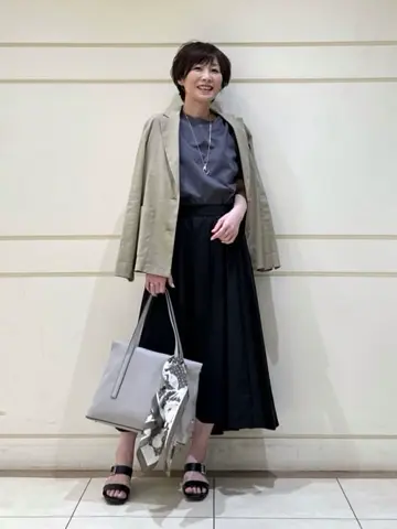 自由区 maruri コーディネート画像