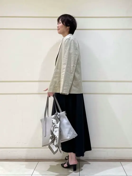 自由区 maruri コーディネート画像