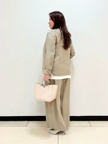 自由区 伊藤 コーディネート画像