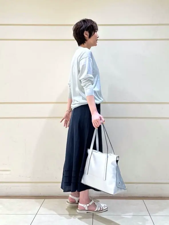 自由区 maruri コーディネート画像