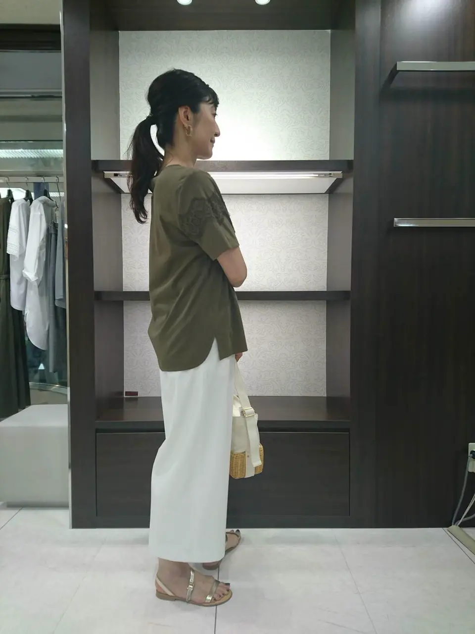 自由区 新保 コーディネート画像