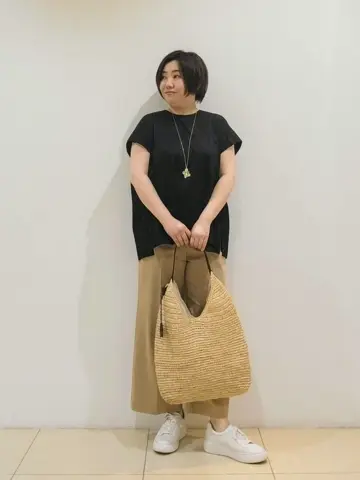 自由区 宇野 コーディネート画像