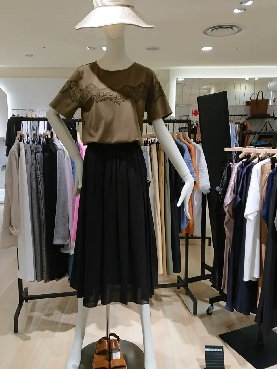 自由区 田辺 コーディネート画像