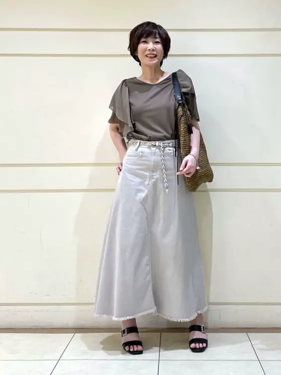 自由区 maruri コーディネート画像