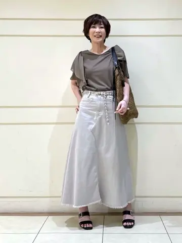 自由区 maruri コーディネート画像