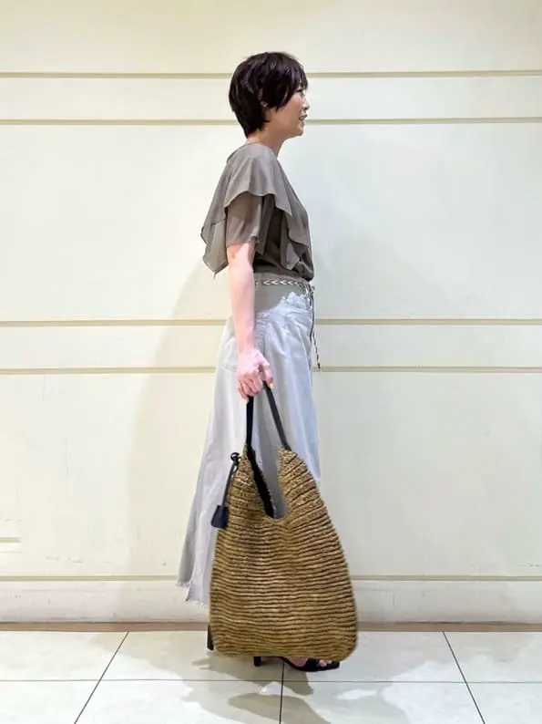 自由区 maruri コーディネート画像