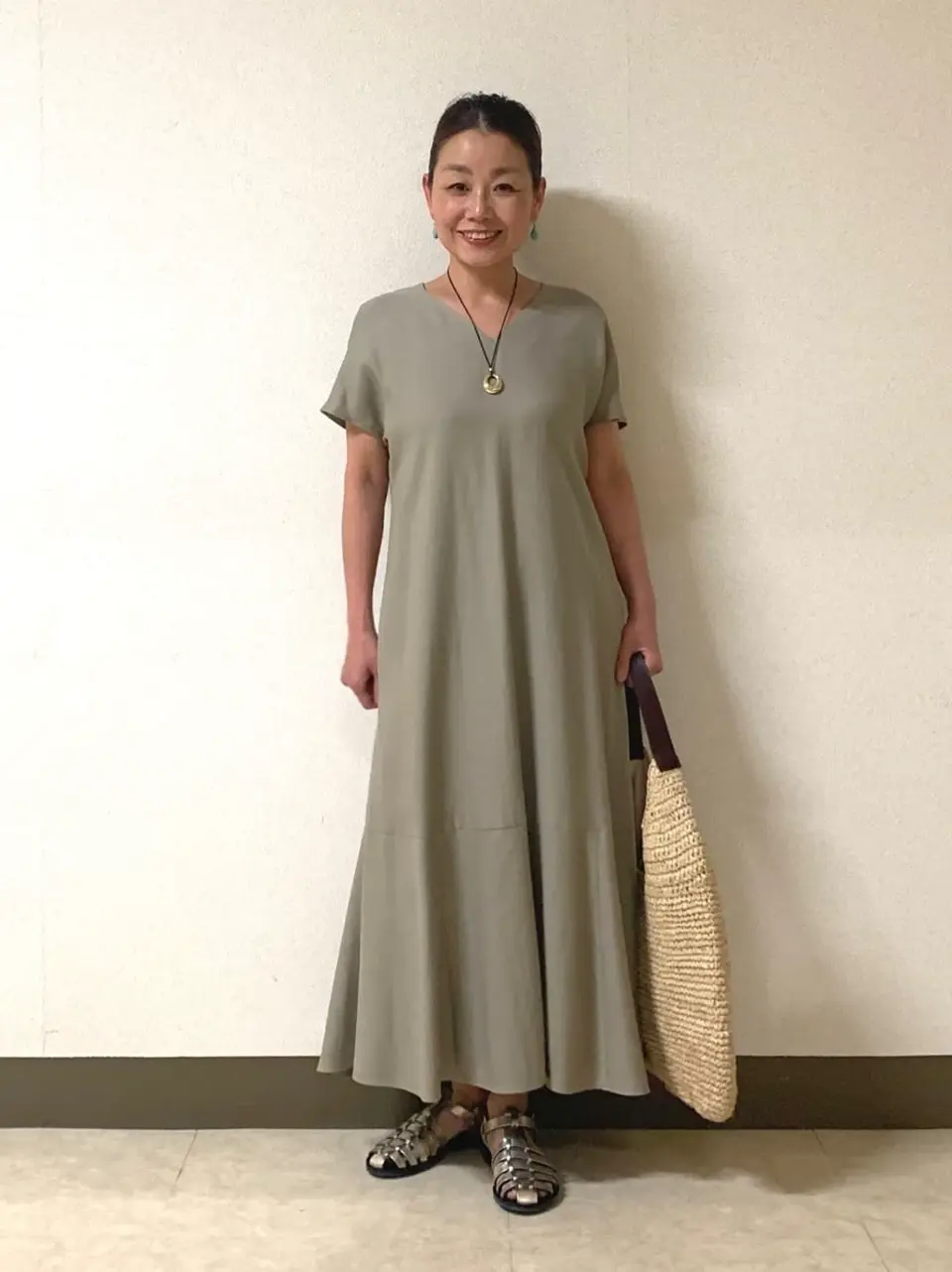 自由区 坂本 コーディネート画像