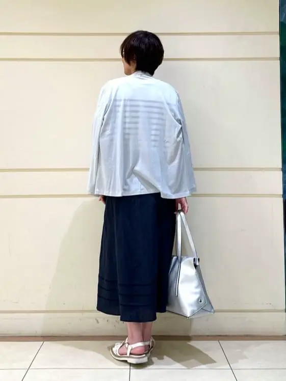 自由区 maruri コーディネート画像