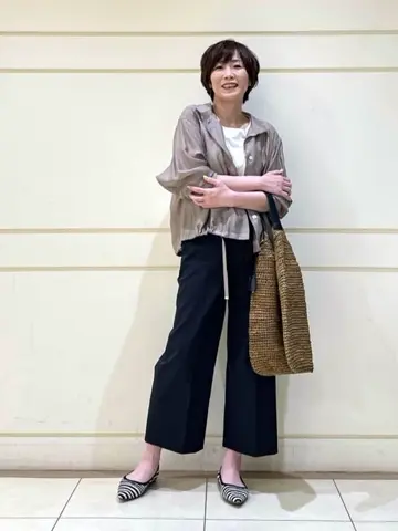 自由区 maruri コーディネート画像