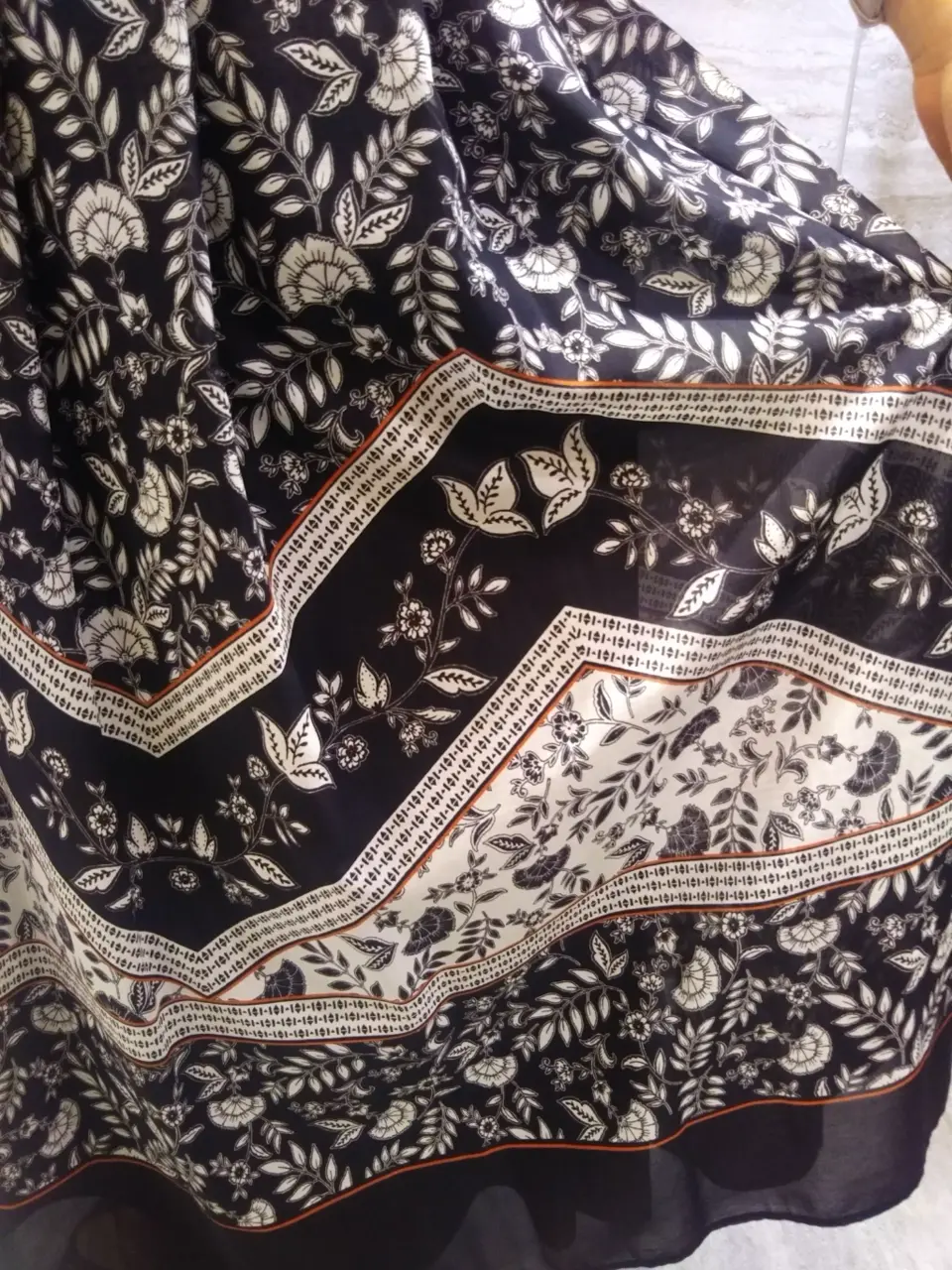 自由区 スタッフ コーディネート画像