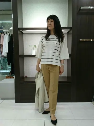 自由区 新保 コーディネート画像