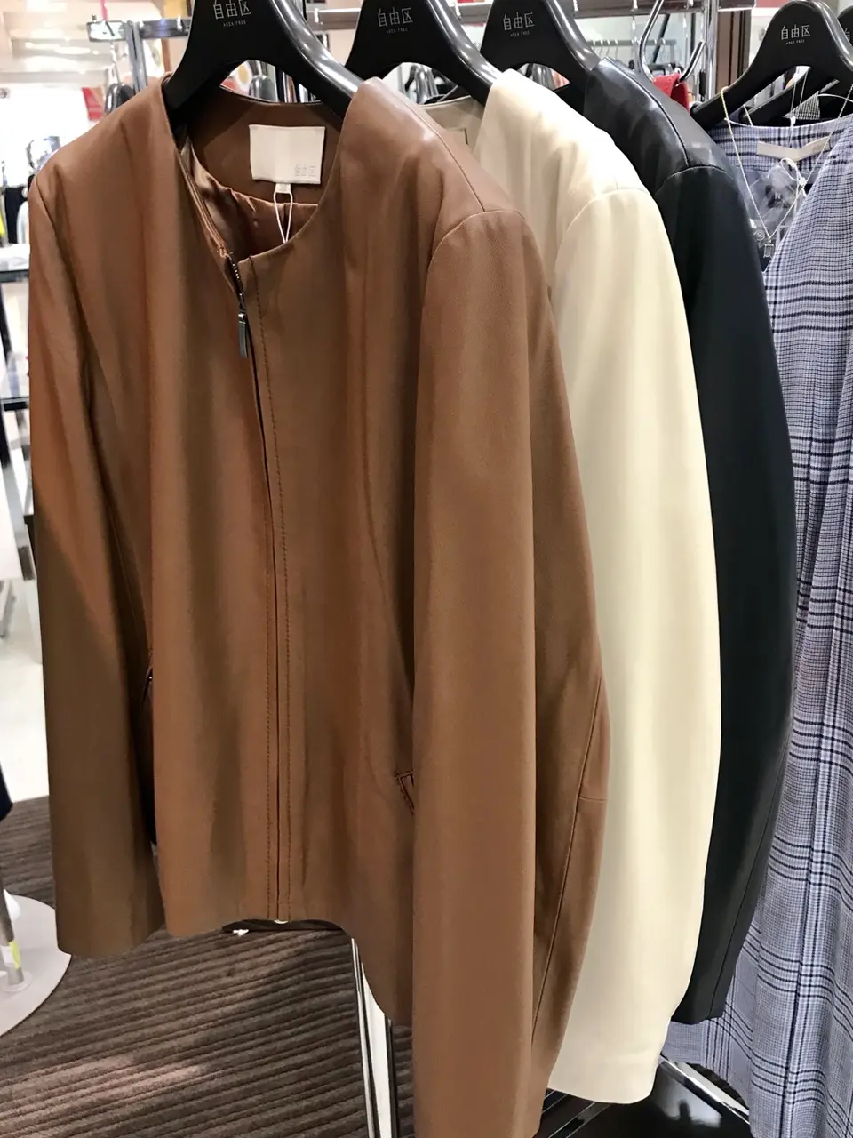 自由区 江川 コーディネート画像