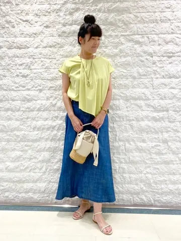 自由区 林 コーディネート画像