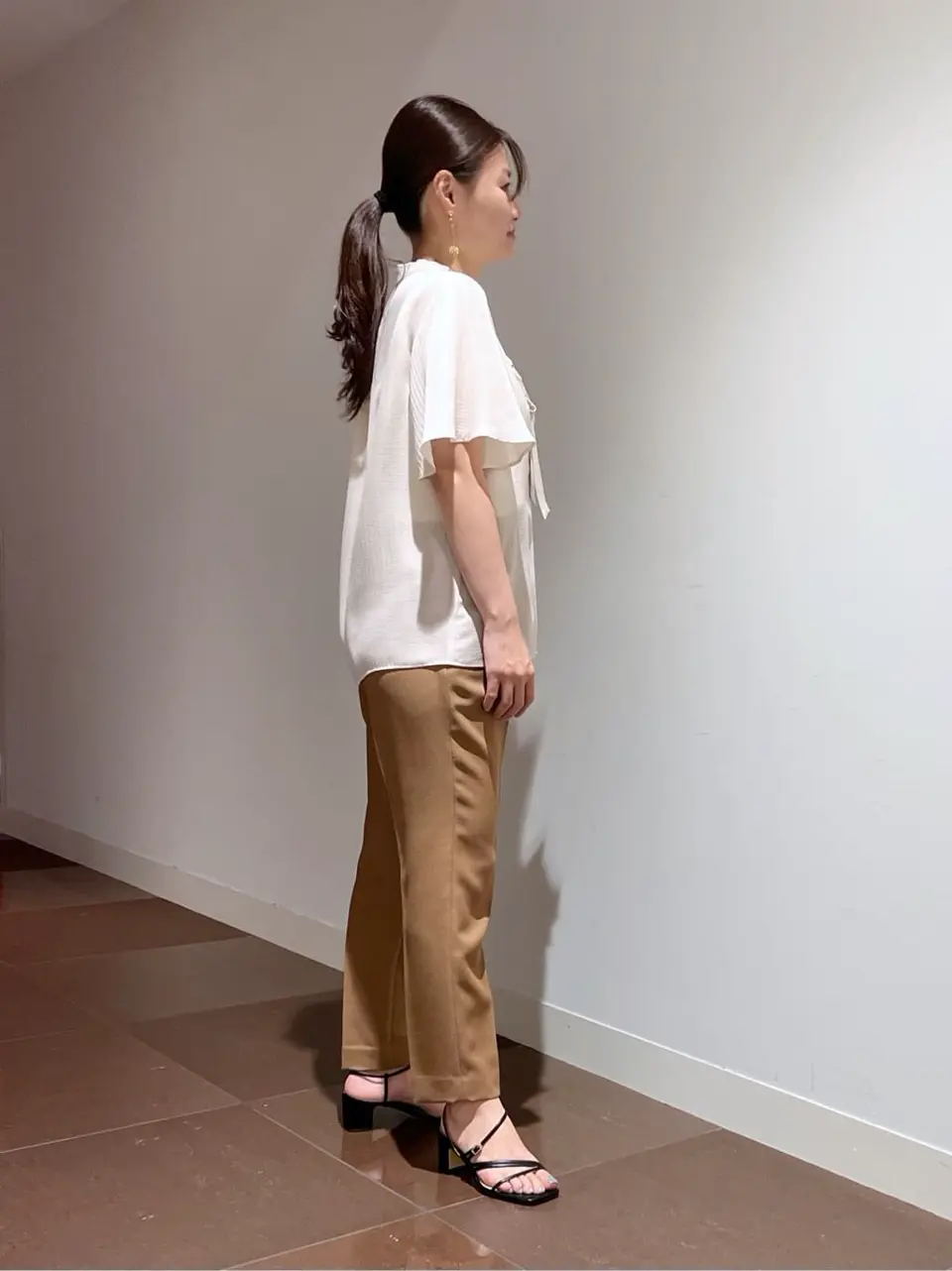 自由区 古宮 コーディネート画像