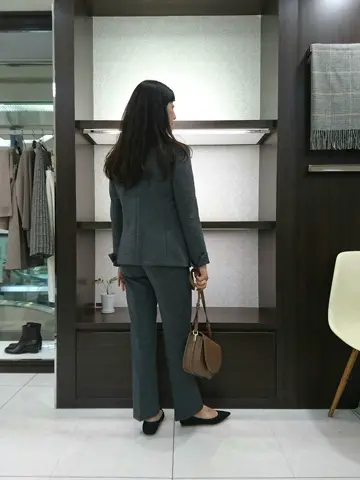 自由区 新保 コーディネート画像