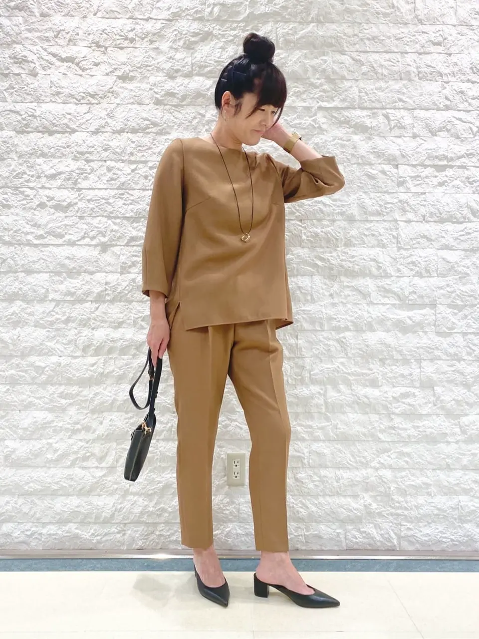 自由区 林 コーディネート画像