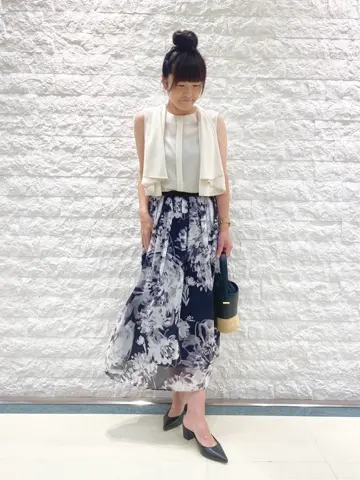 自由区 林 コーディネート画像