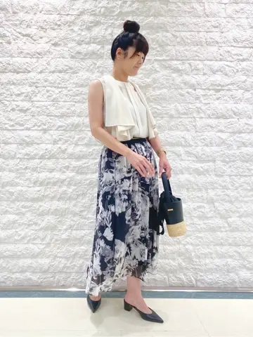 自由区 林 コーディネート画像