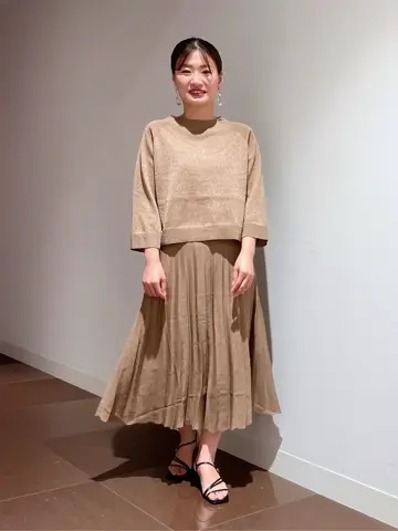 自由区 古宮 コーディネート画像